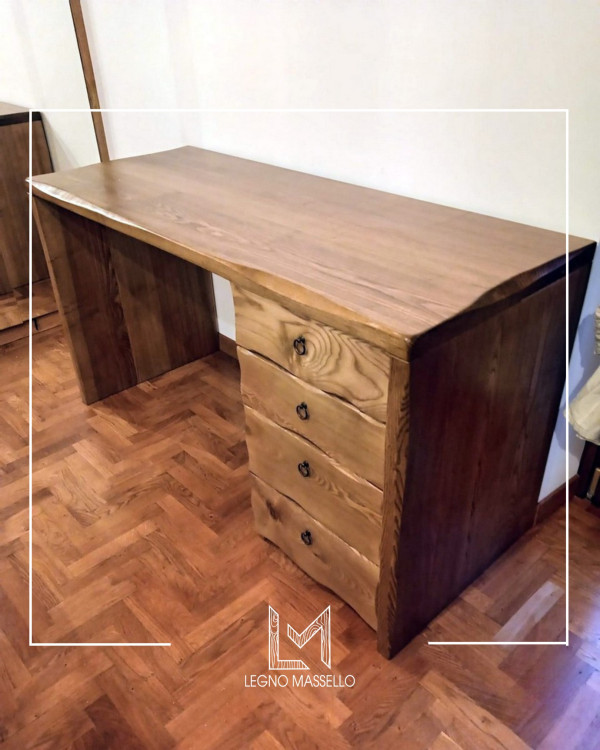 Scrivania stile natural