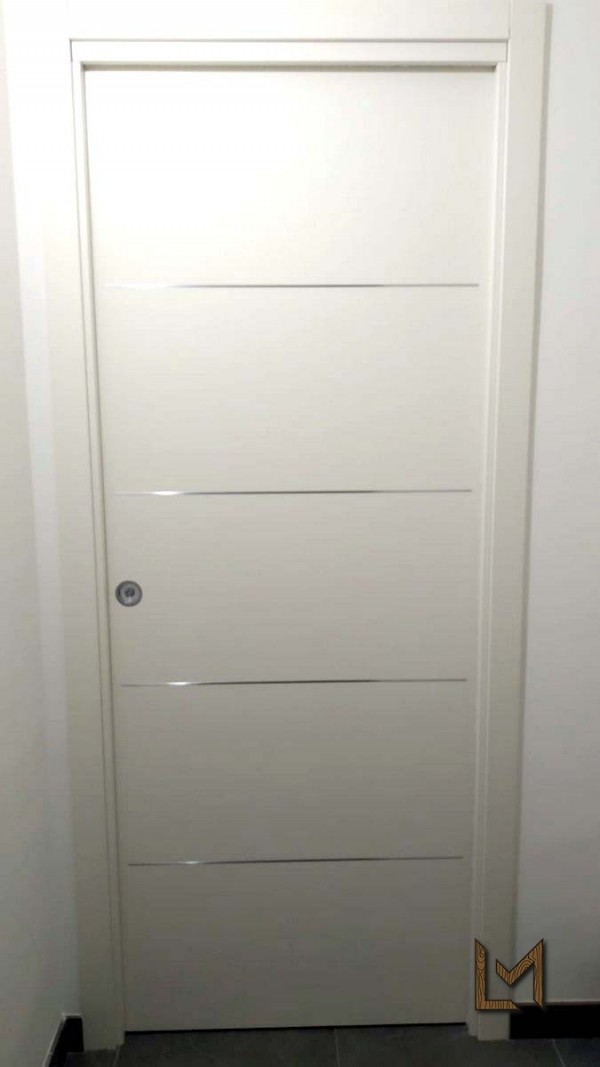 Porte con inserti in alluminio