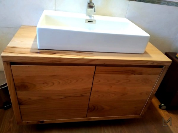 Bagno castagno mielato