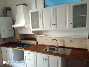 Cucina di pioppo colore bianco